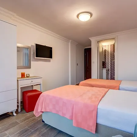 Hotel Nefes 3*